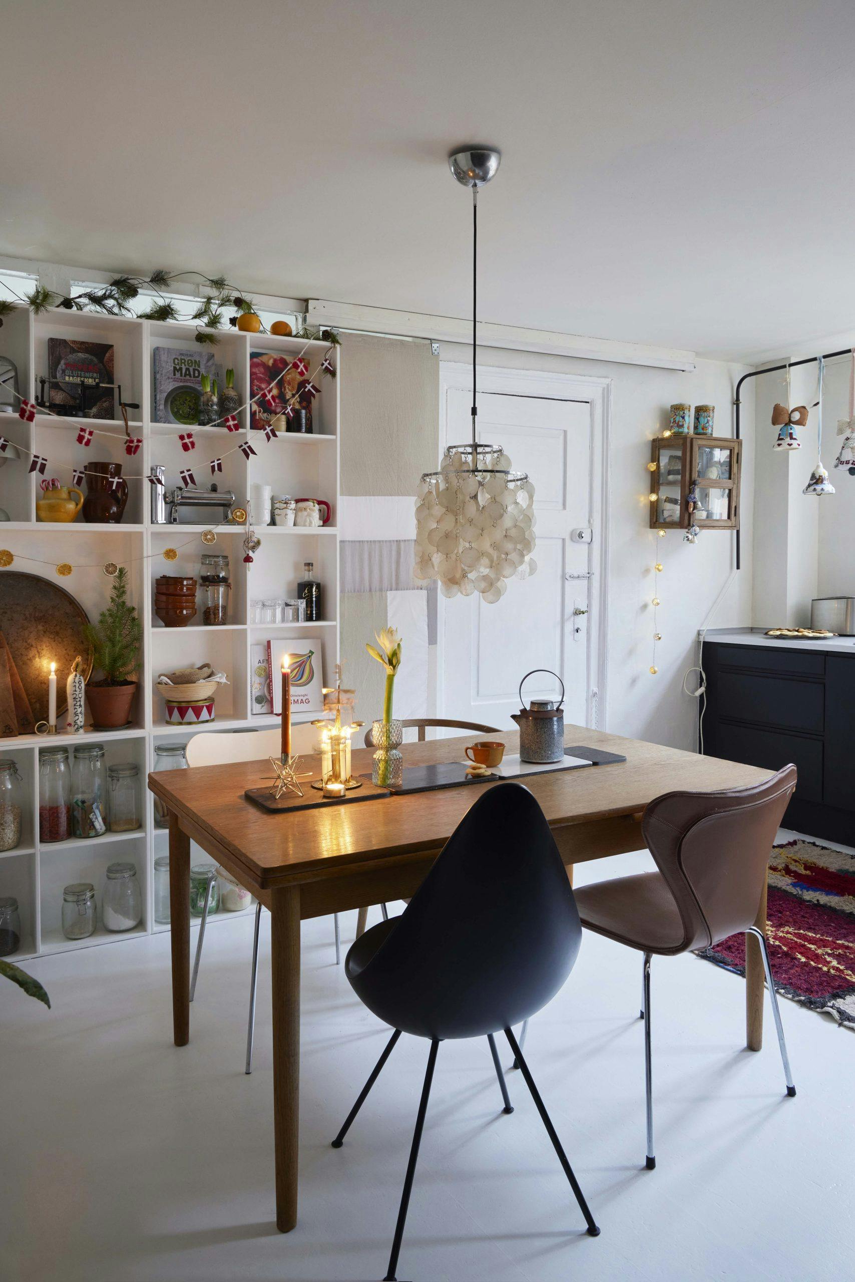 TineBrask231119 Julepyntet kjøkken